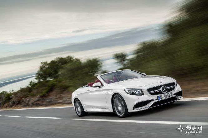 Facelifted-Mercedes-SClass-Coupe-Cabrio-Frankfurt-9