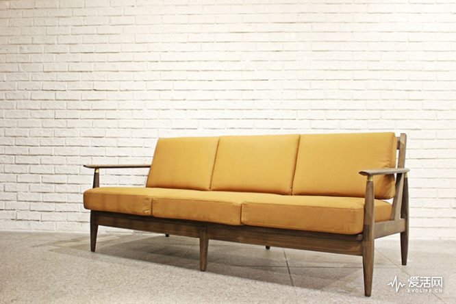 carhartt-wip-x-journal-standard-furniture-line-5-1360x907