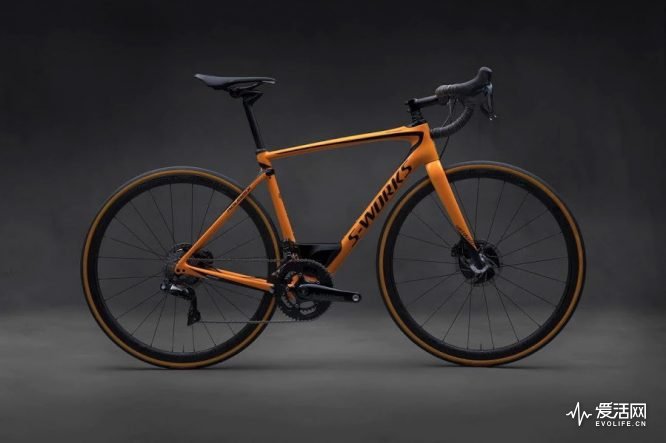 http-%2F%2Fhypebeast.com%2Fimage%2F2017%2F08%2Fmclaren-specialized-s-works-roubaix-bicycle-1