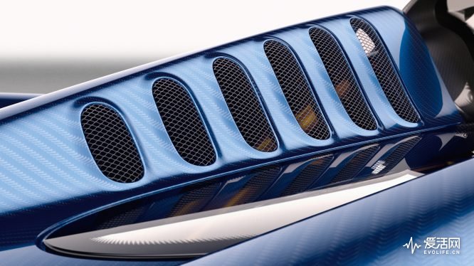 2018-pagani-huayra-roadster (15)