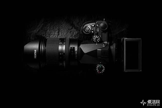 Pentax-K-1-full-frame-DSLR-camera3