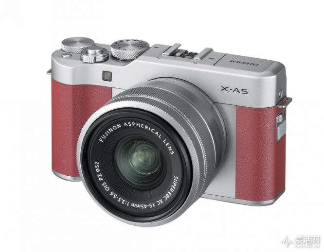 X-A5_Pink_FrontOblique+XC15-45mm