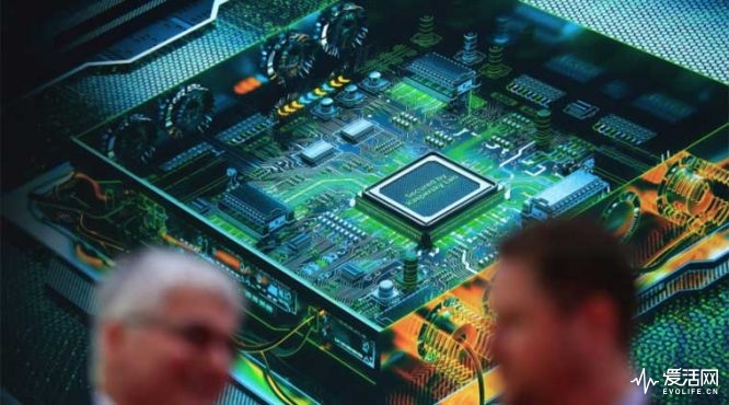 intel_chip_bloomberg