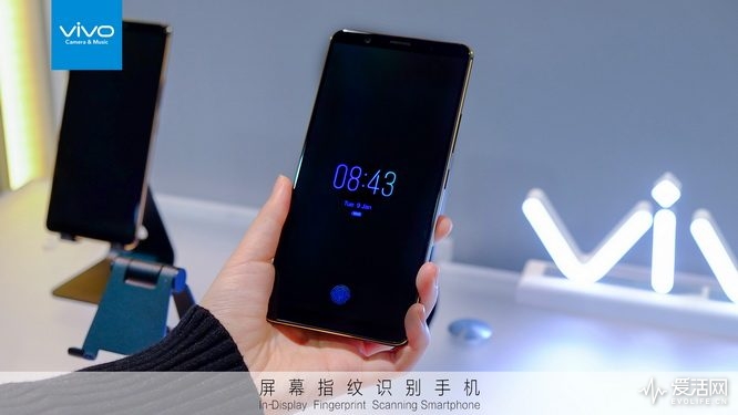vivo%E5%B1%95%E7%A4%BA%E7%85%A7%E7%89%873-666x375.jpg
