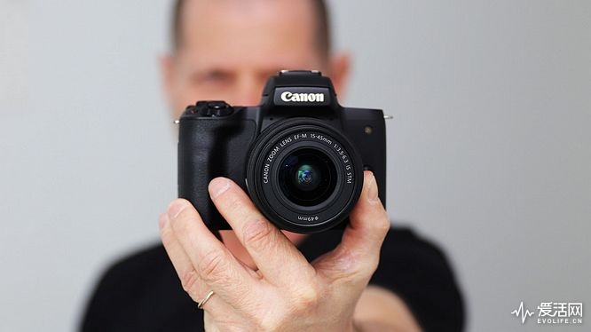 Canon-M50-Mirrorless-4K-Camera
