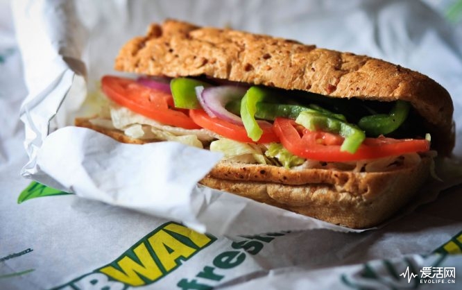 Subway-Sandwich_MA_201109111_1