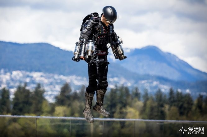 Richard Browning jetpack demo at TED2017 - The Future You, April 24-28, 2017, Vancouver, BC, Canada. Photo: Bret Hartman / TED