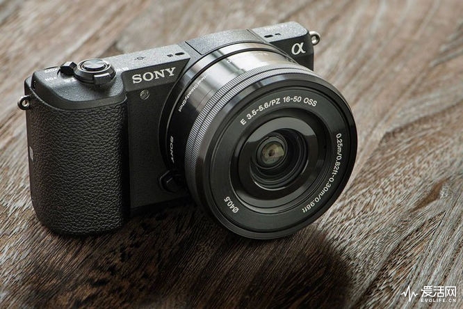 Sony-A5100-image-front