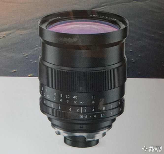 Zenitar-35mm-f1-lens-for-Leica-M-mount