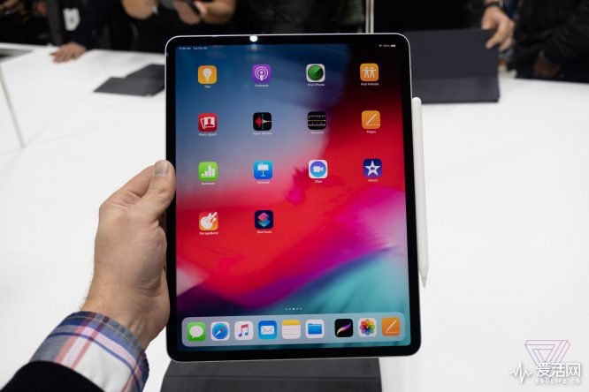 我跟你说 | 有多少理由可以买2018款iPad Pro?