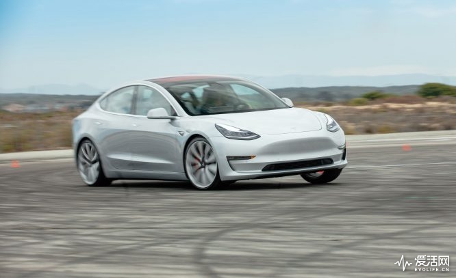 2018-tesla-model-3-performance-with-performance-upgrade-package-lead-1536349166