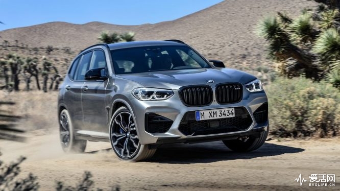 2020-bmw-x3-m-and-x4-m-011