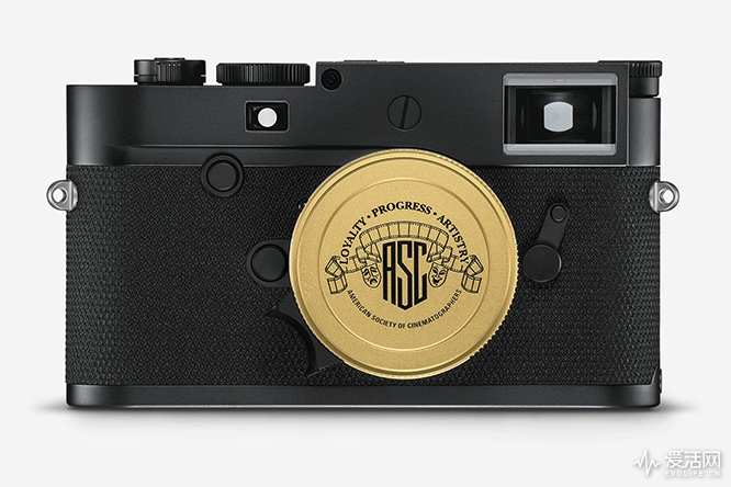 M10-P_ASC-Summicron-M_2_35-Deckel_FRONT-1512-x-1008_f4f4f4_reference