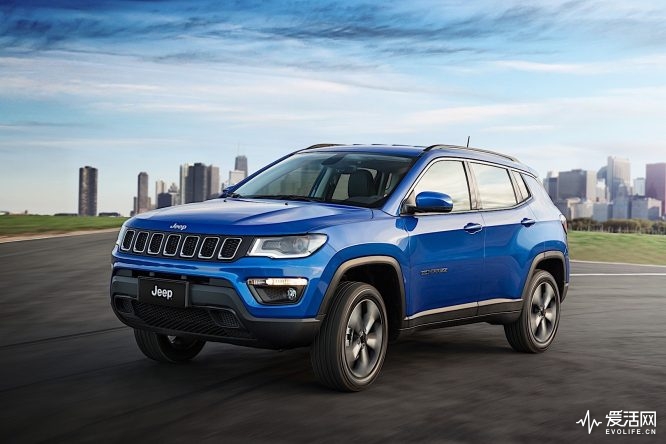 JEEP-Compass-5937_23