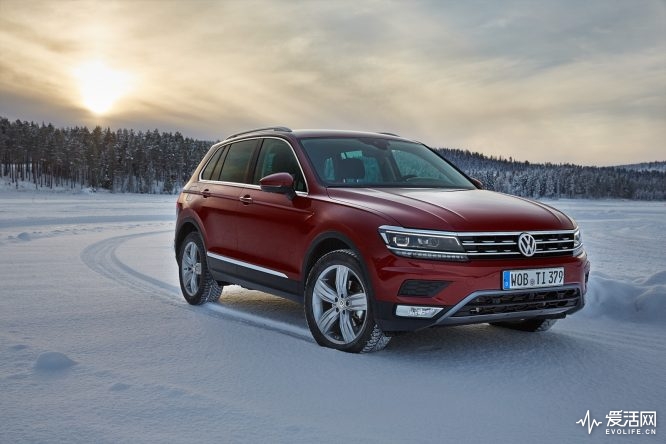 VW_TIGUAN_RUBY_TDI_00014