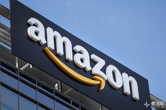 amazon-sign-logo-billboard-1548