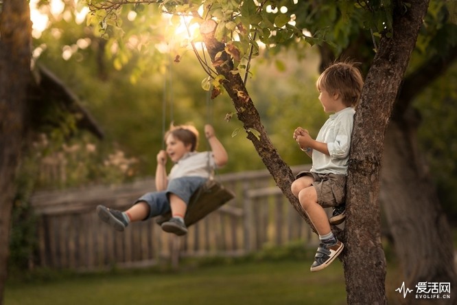 iwona-podlasinska-photos-of-childhood-17