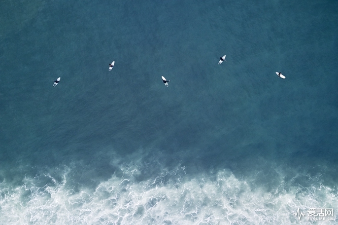 aerial-photos-swell-endless-blue-drew-doggett-11