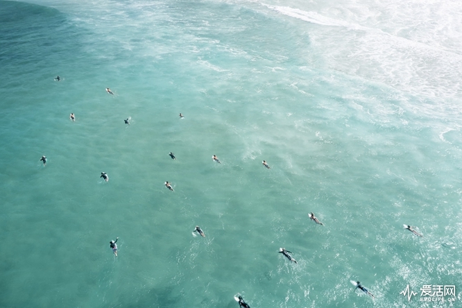 aerial-photos-swell-endless-blue-drew-doggett-5