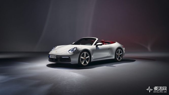 2020-porsche911-carrera-02