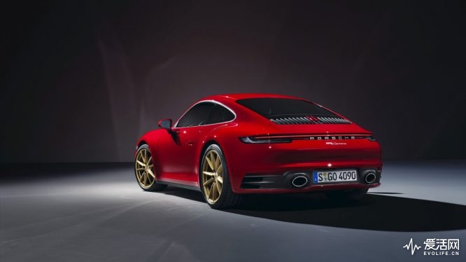 2020-porsche911-carrera-03